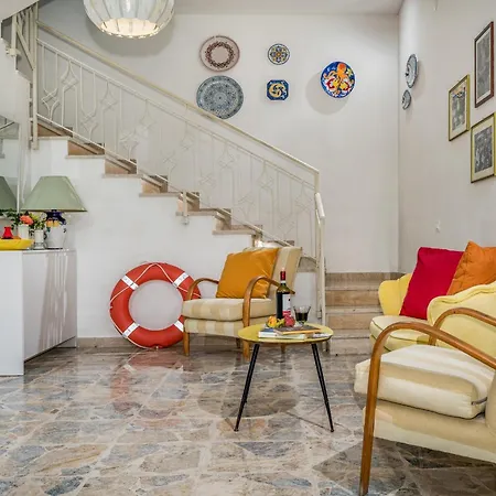Le Terrazze Blu Con Piscina Privata فيلة